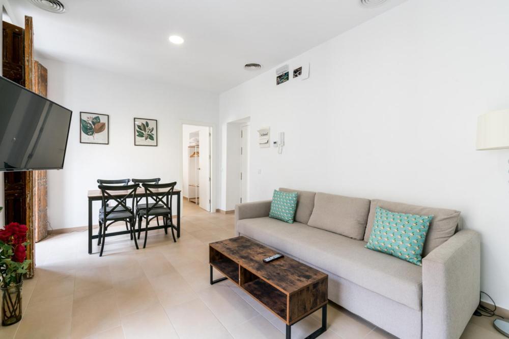 Olehousing-San Lorenzo Seville Ngoại thất bức ảnh